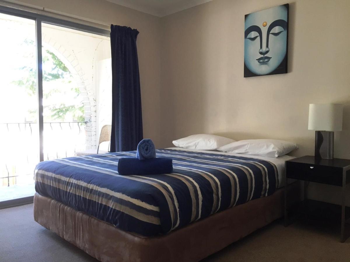 Siesta Villa Джиндабайн Екстериор снимка