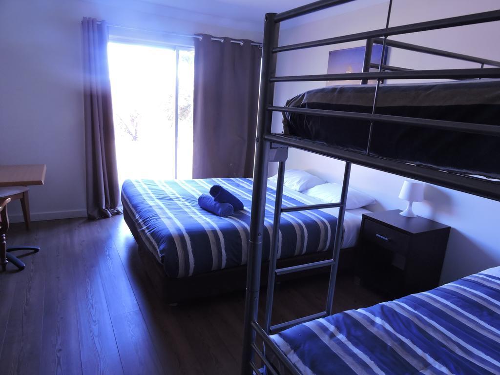 Siesta Villa Джиндабайн Стая снимка